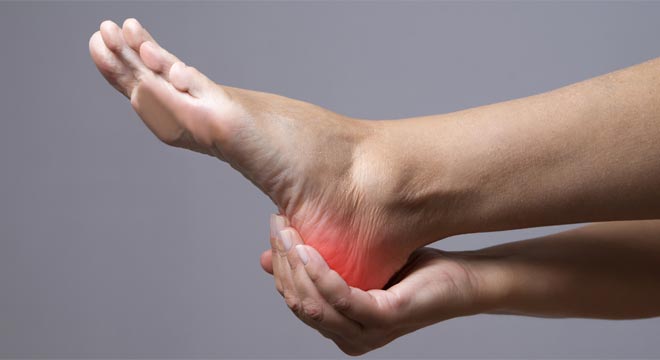 علت درد پاشنه پا چیست. خار پاشنه چه نوع بیماری است