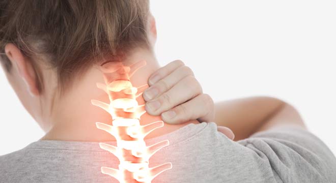علائم و درمان شکستگی گردن چیست