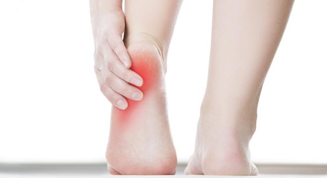 درد پاشنه پا چگونه درمان میشود