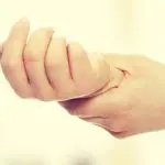 دررفتگی مچ دست