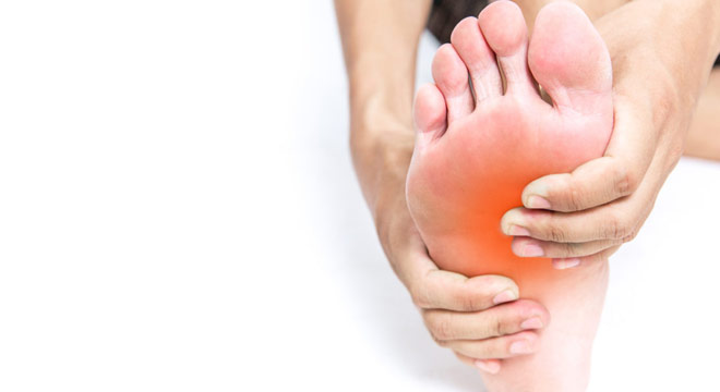 متاتارسالژی یا درد زیر پنجه پا چه عللی داشته و درمان آن چیست