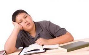 2832